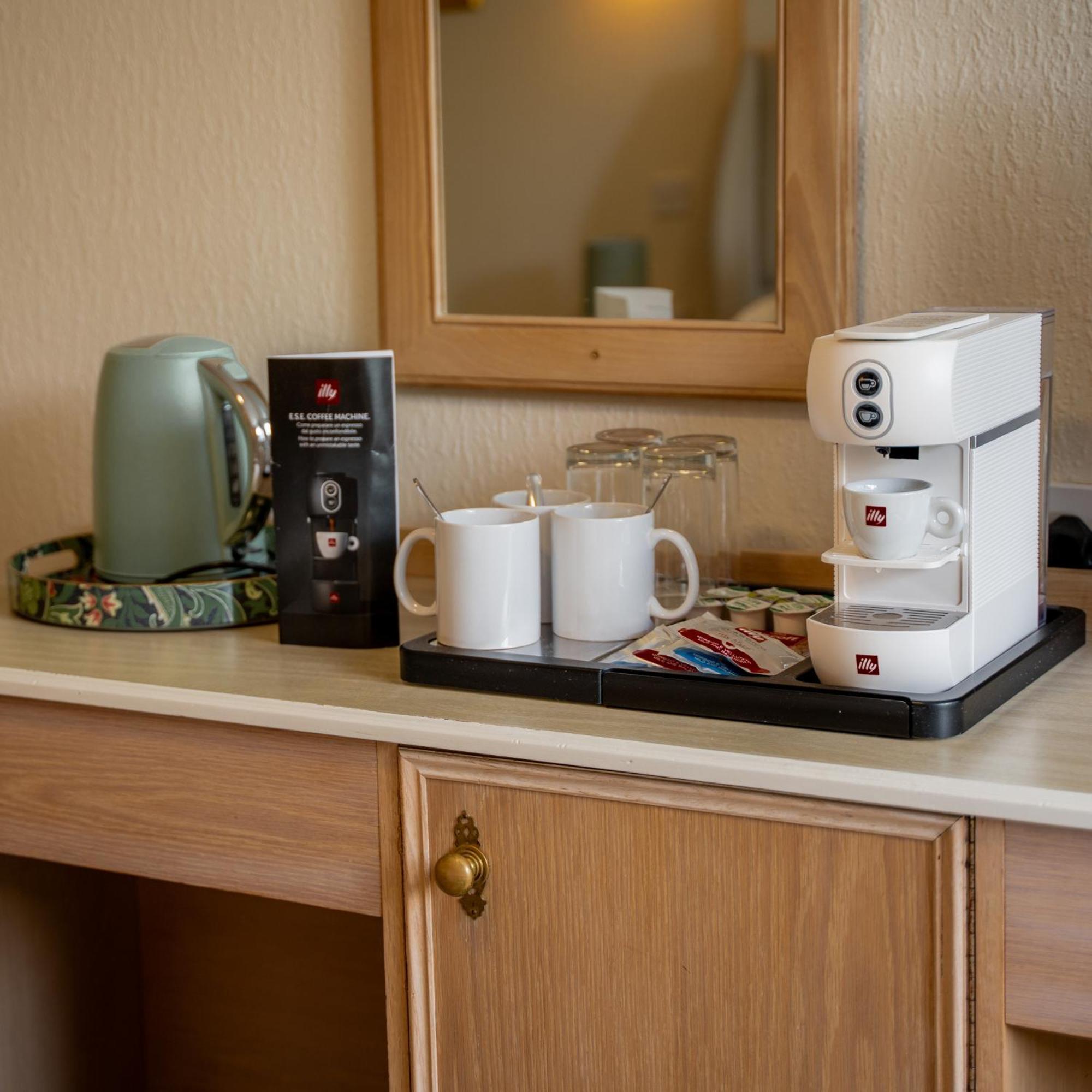 The Mayfair Hotel Bournemouth Ngoại thất bức ảnh